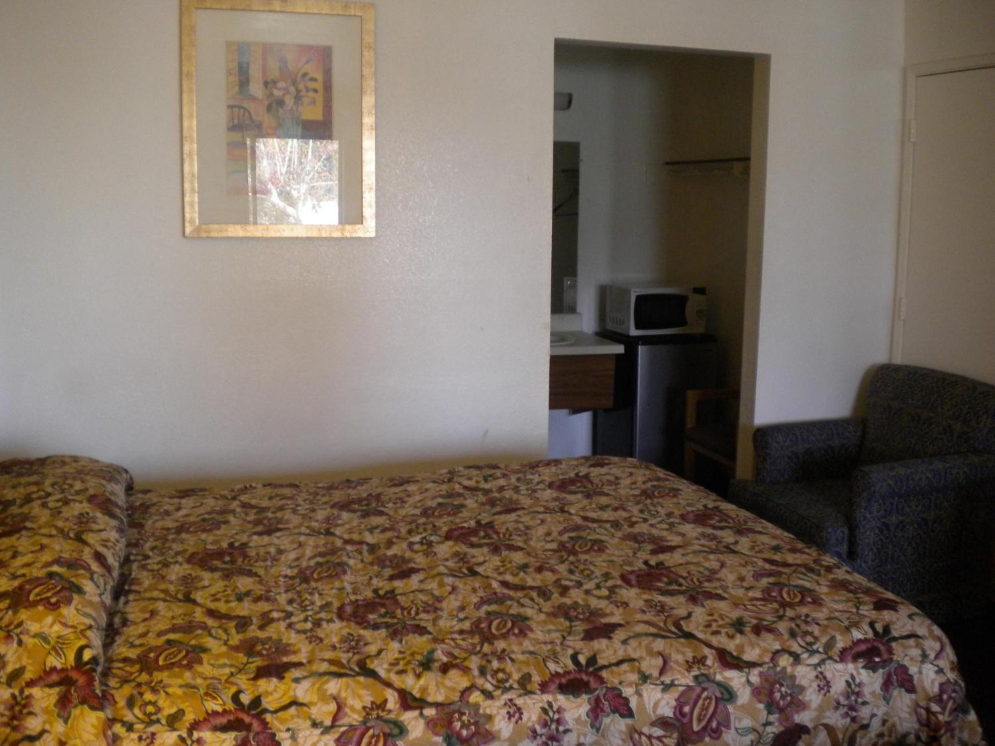 Best Economy Inn&Suites Bakersfield Zimmer foto
