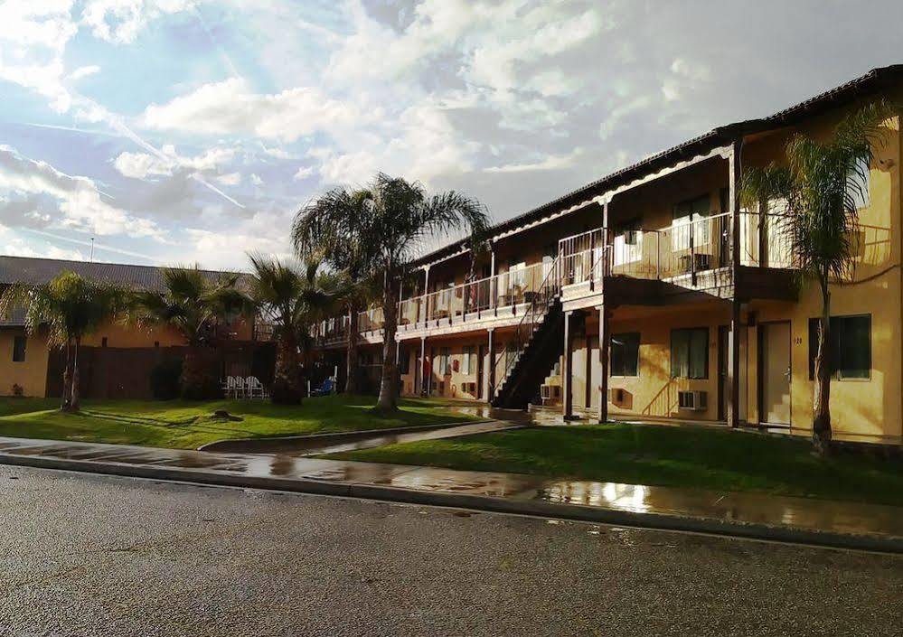 Best Economy Inn&Suites Bakersfield Exterior foto
